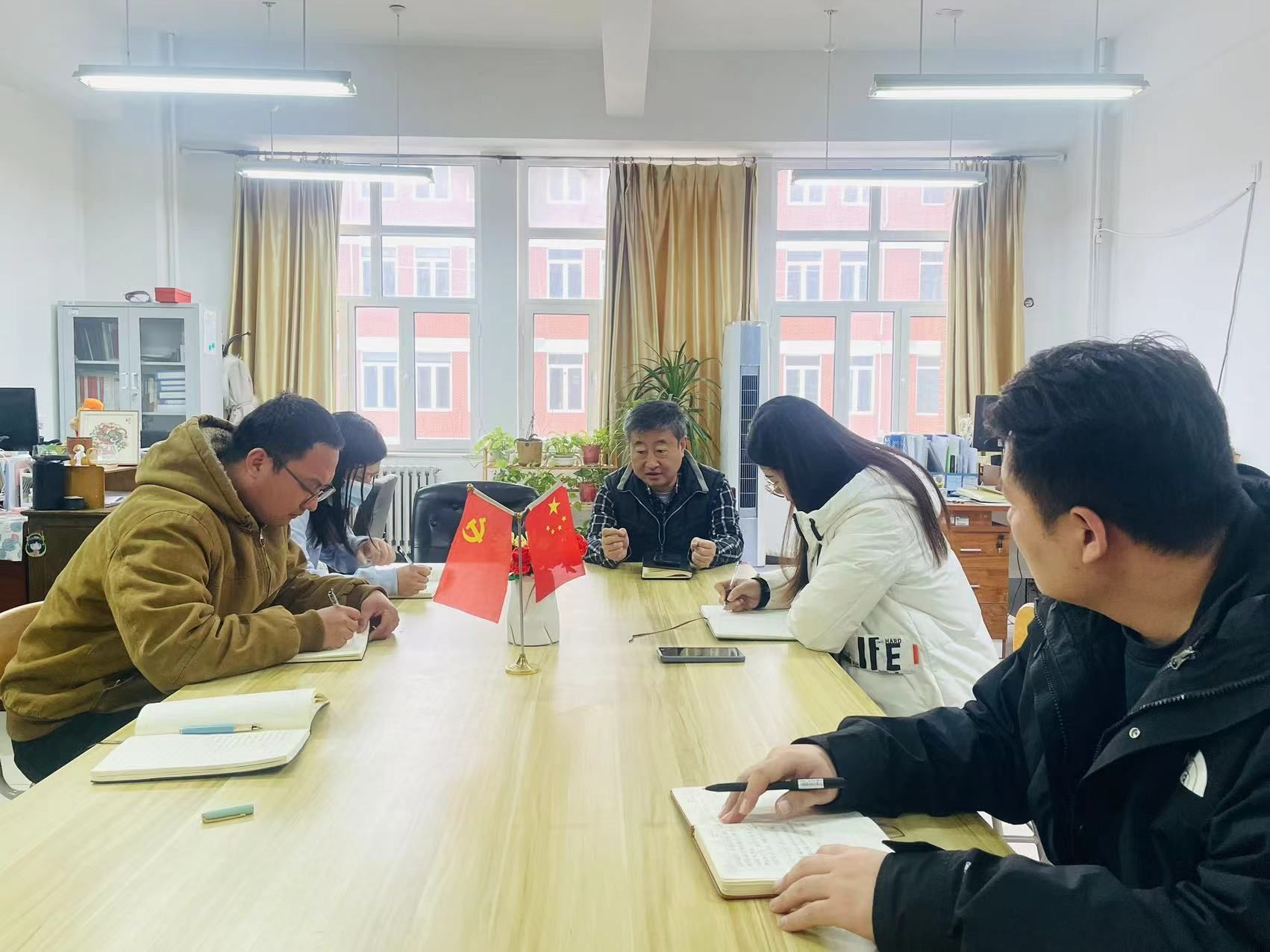 雷竞技RAYBET