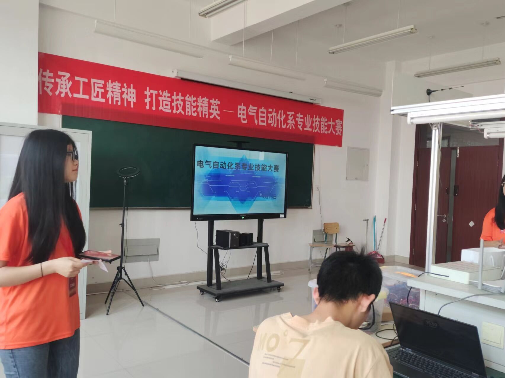 雷竞技RAYBET